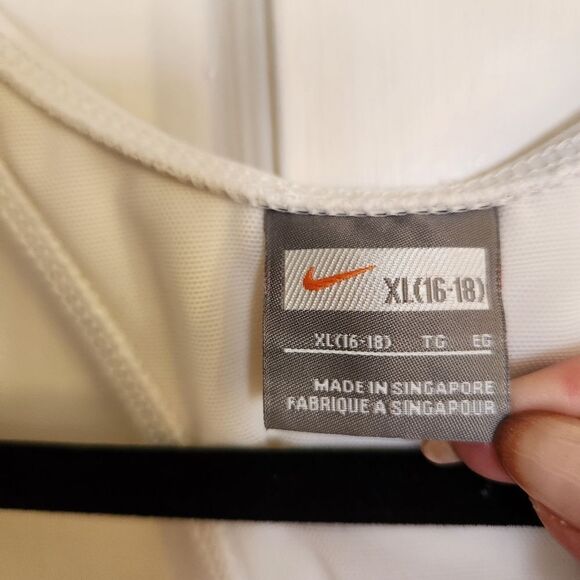 Nike Cropped Activewear Compression Racerback Mesh Detail Size XL - Picture 4 of 8